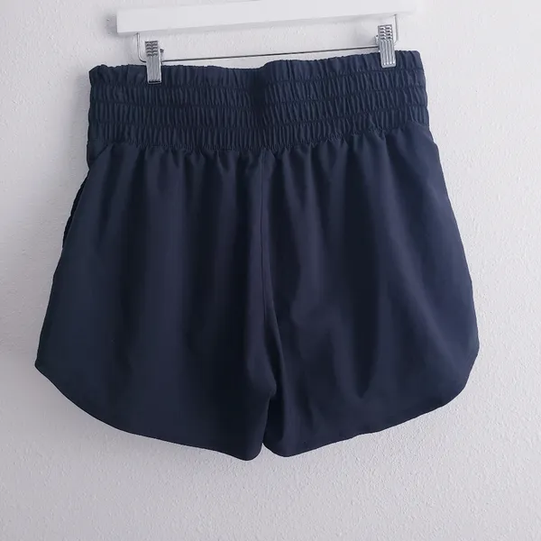 Nike Dri-Fit Mid Rise Lined Athletic Shorts - Image 6