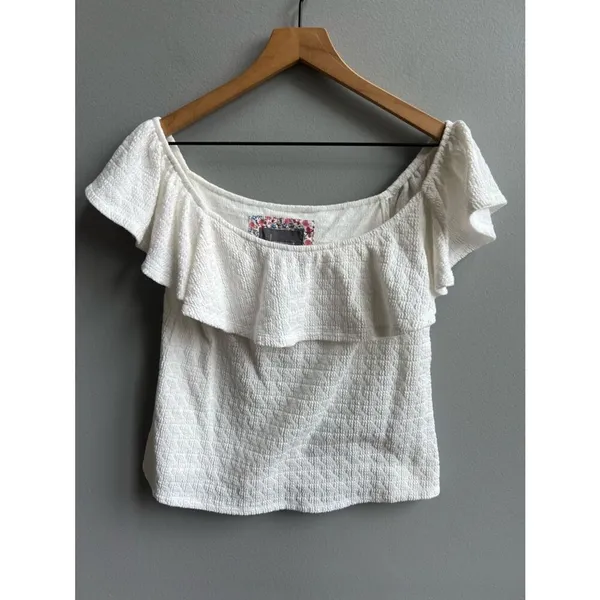 Anthropologie Textured Off The Shoulder Ruffle Top Size Small White - Image 5