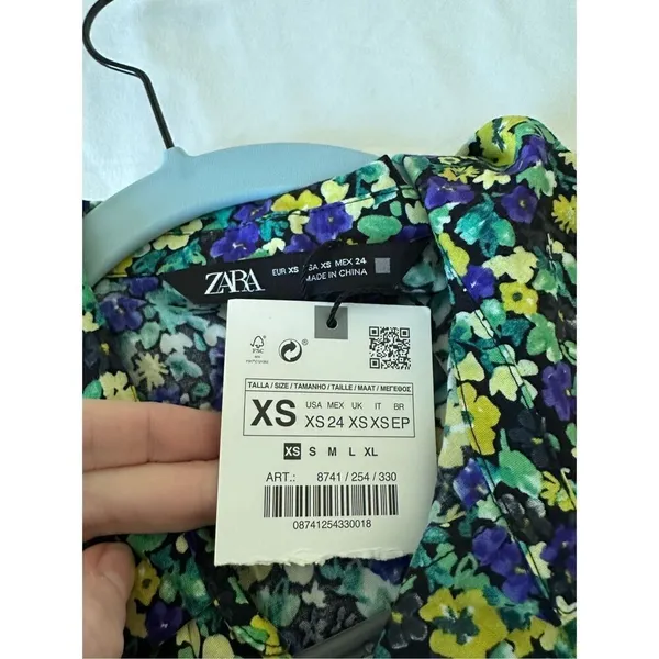 NWT Zara Women’s Full Floral Printed Button Shirt Size XS - Image 6