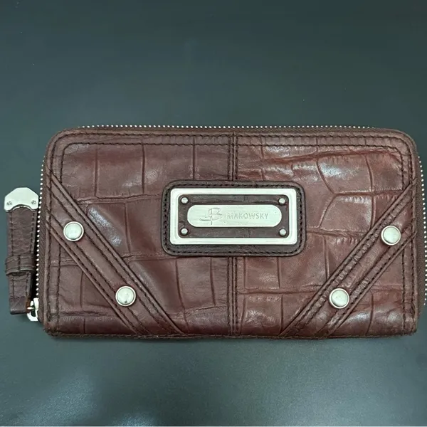 B MAKOWSKY Brown 100% Genuine Leather Zip Around Wallet 8”X4” - Image 2