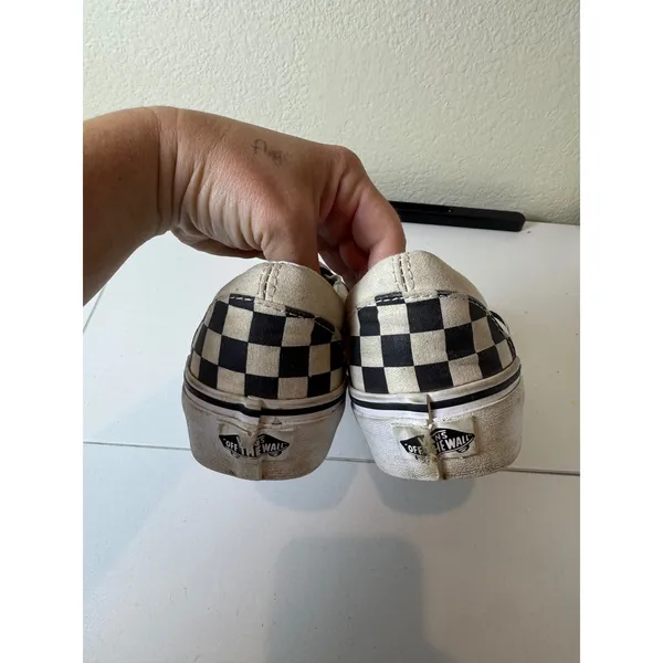 Vans Checkerboard Slip On Shoes‎ Women 8 Canvas Skate Sneakers Minimalist - Image 4