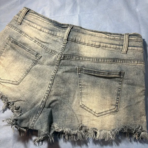 Source Unknown Light Blue Frayed Jean Shorts - Image 6