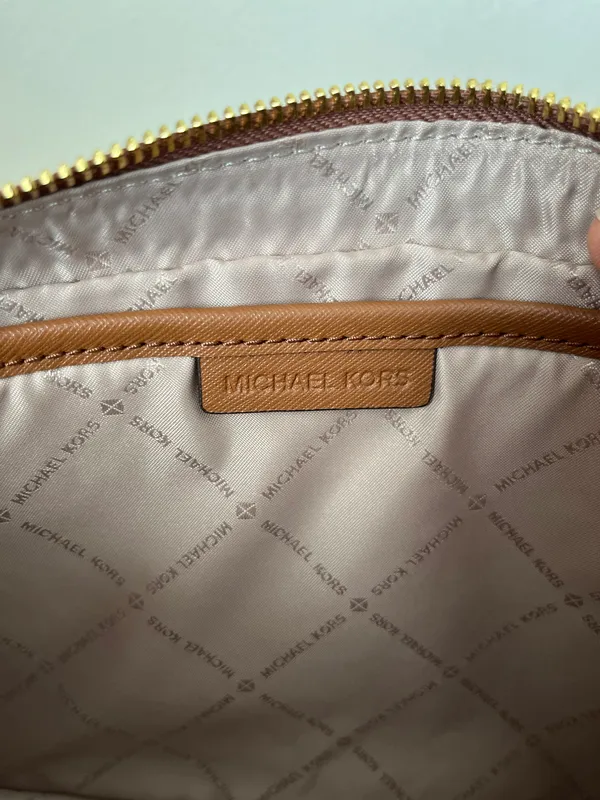 Michael Kors Purse - Image 10