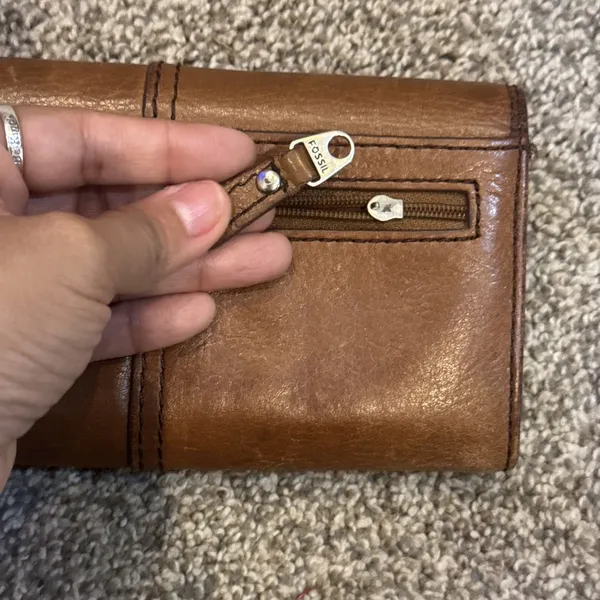 Fossil Brown Leather Continental Wallet Turn Lock Zip Coin Pocket‎ Trifold - Image 7