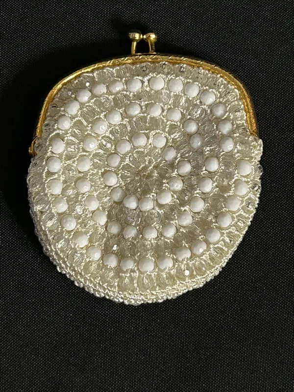Handcrafted White Beaded Coin Purse with Gold Frame - Image 2
