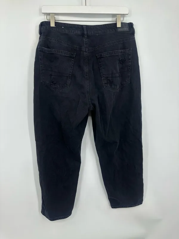 American Eagle Outfitters Black Mom Straight Jeans Size 12 Short Distressed Boho - Image 6