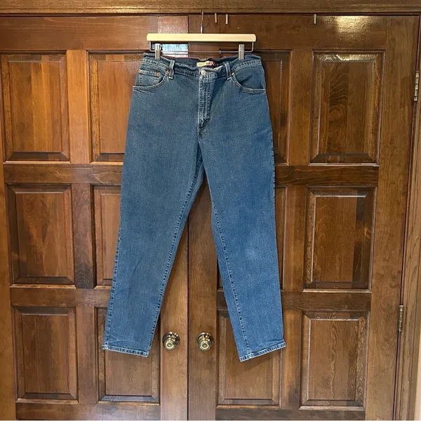 Vintage Levi’s 550 Women’s Relaxed Fit Bootcut Jeans Size 14 Med Wash 32x30‎ Y2K - Image 2