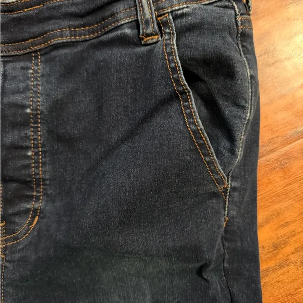 We The Free High Rise Flare Jeans Dark Wash Size 31 - Image 4