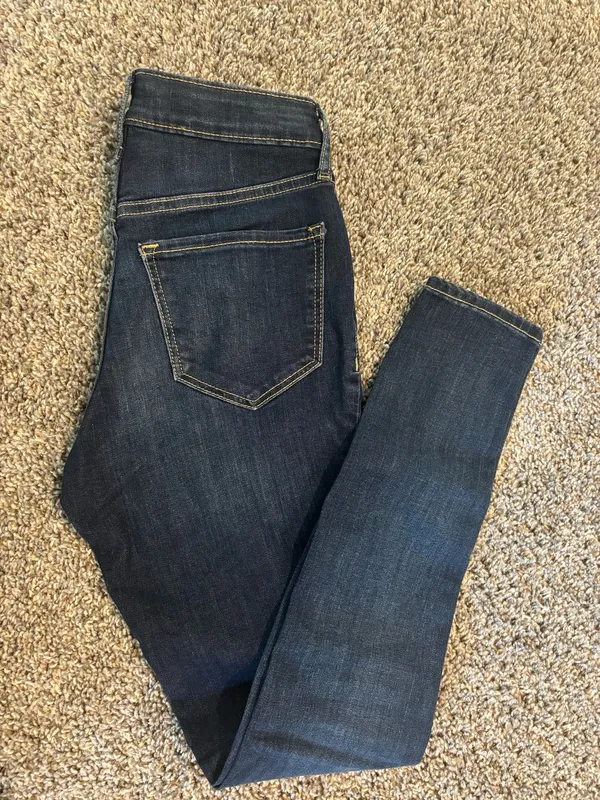 Old Navy High-Rise Skinny Rockstar Super - Image 3