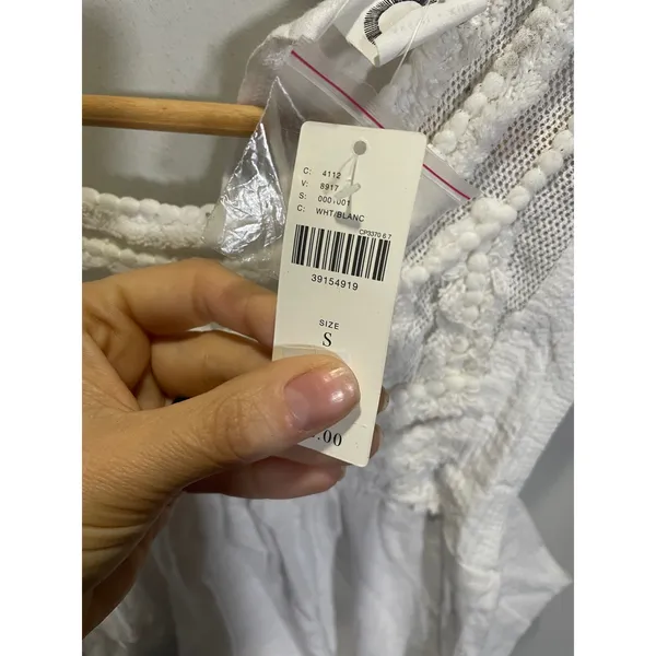 Akemi + Kin‎ Tank Top Womens Small White Embroidered Pom Bib Boho Anthropologie - Image 4