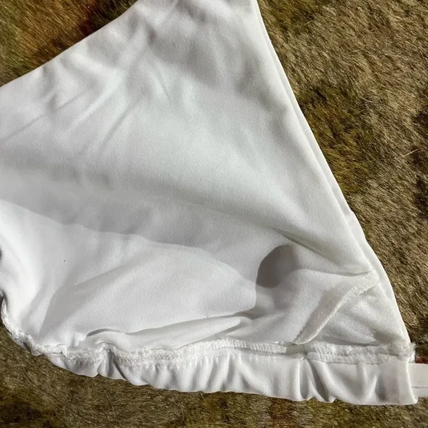 Beach Bunny Marrakesh Hailey Tri Bikini‎ Top White nwt - Image 6