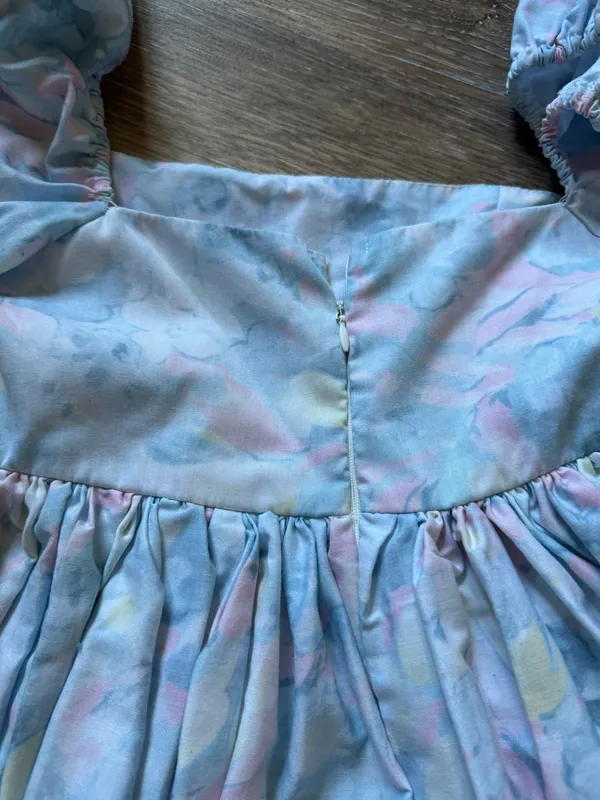 Cute Tie Dye Printed Dress Multiple Size M - Image 4