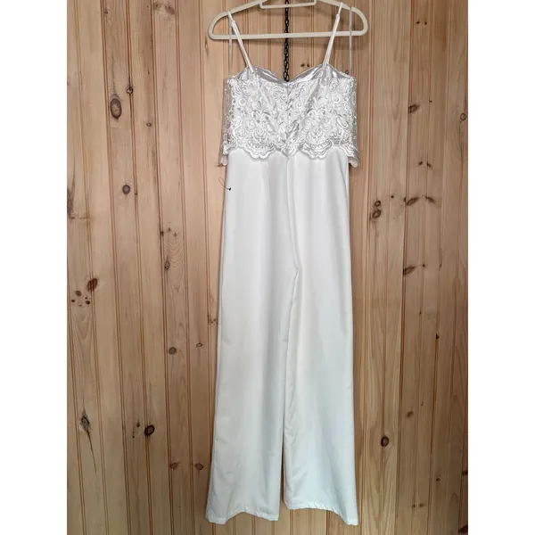NWT Lulus Exquisite Posture White Floral Embroidered Tiered Jumpsuit Wedding M - Image 6