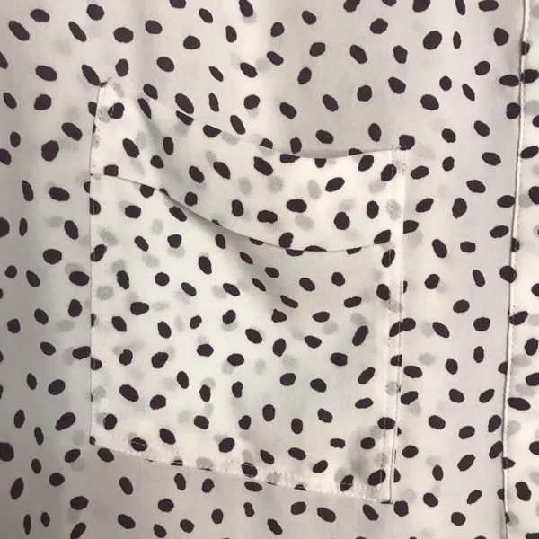 Loft Blouse Quarter Button Pockets White with Brown Polka Dots Size M - Image 6
