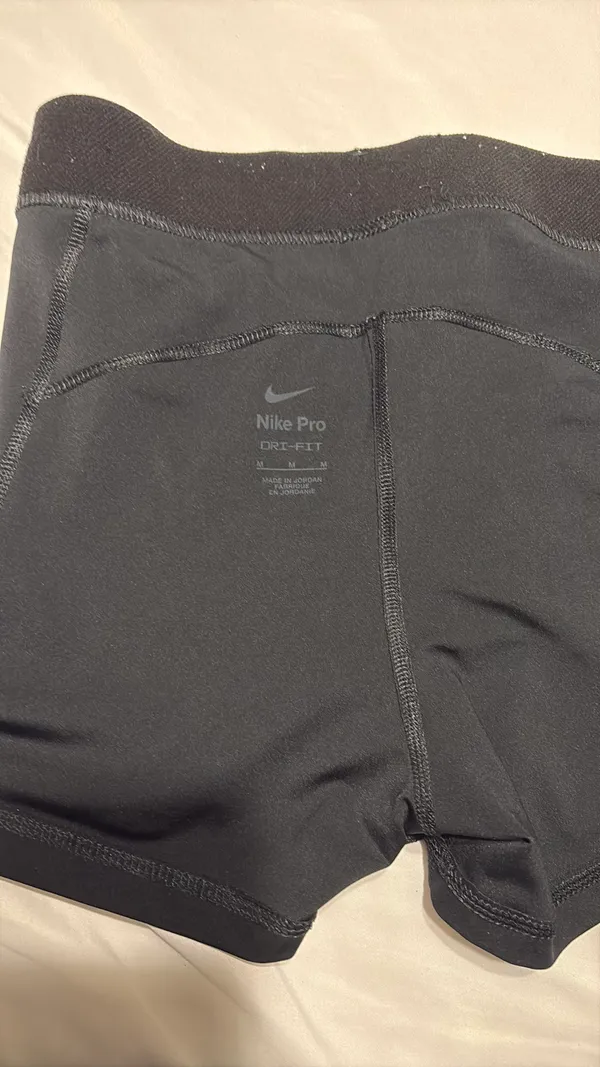 Nike Pros Black - Image 2