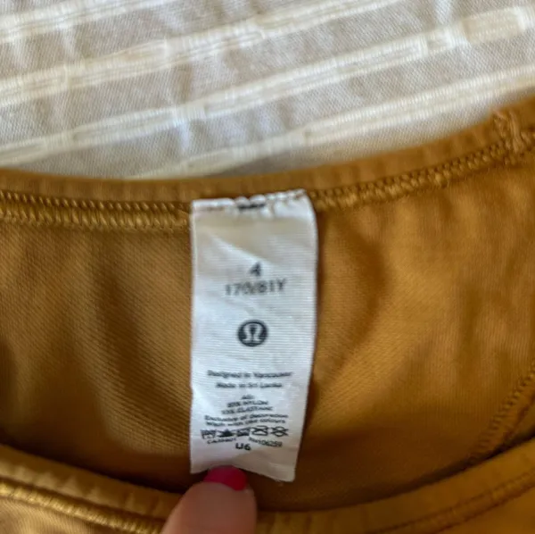 Lululemon Cropped Tank - Image 3