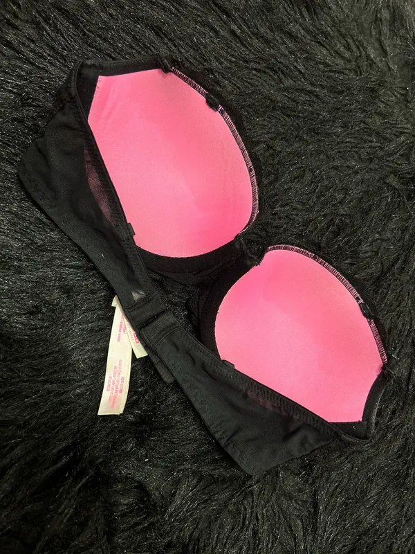 Victoria's Secret Bra PINK - Image 3
