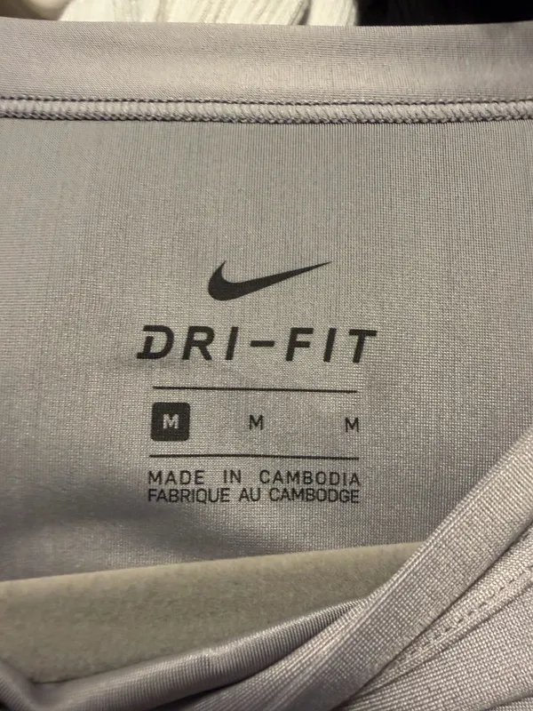 Nike Dri-Fit Long Sleeve - Image 5