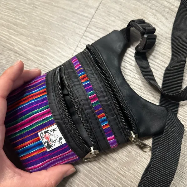 •PERU• CROSSBODY BAG Purple - Image 4