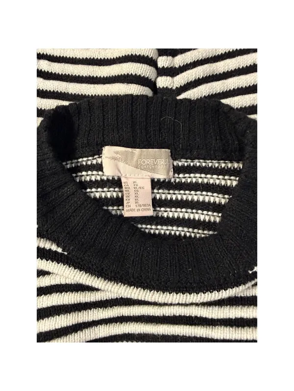 Forever 21 Women’s Black White Striped Sweater Size XL Oversized Knit Sweater - Image 2