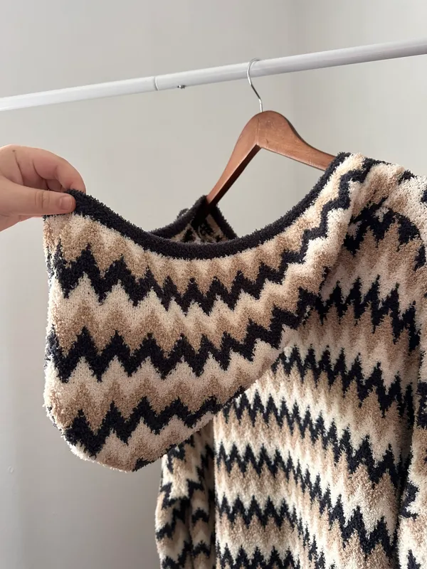 POL Chevron Sweater - Image 8