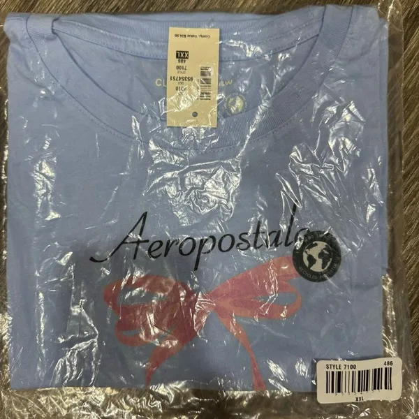 Aeropostale Bow Graphic Tee - Image 3