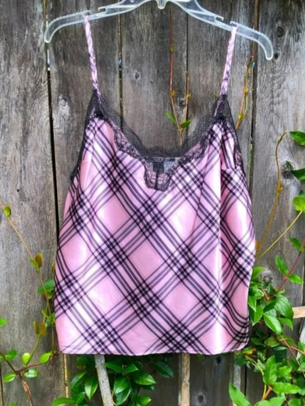 Mix Match Victoria's Secret And Juicy PJs L/XL - Image 3