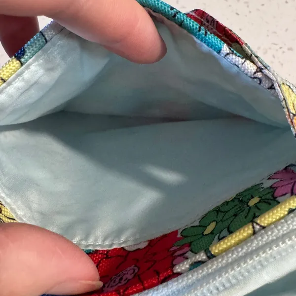 Vera‎ Bradley Ultralight Mini Hipster Floral Crossbody Bag Small Purse ID Window - Image 9