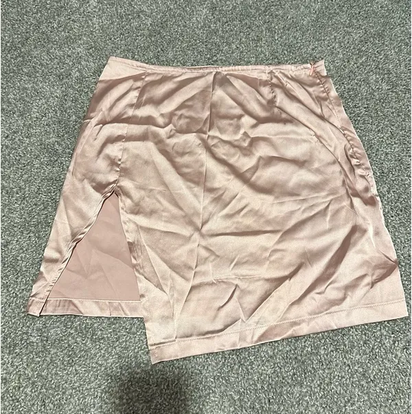 Pink skirt - Image 3