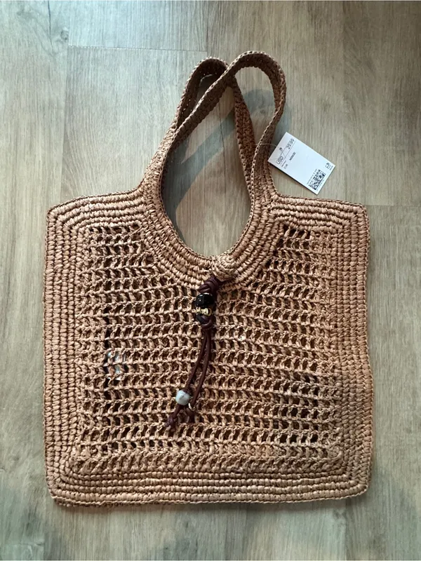H&M Dark Beige Straw Tote - Image 2