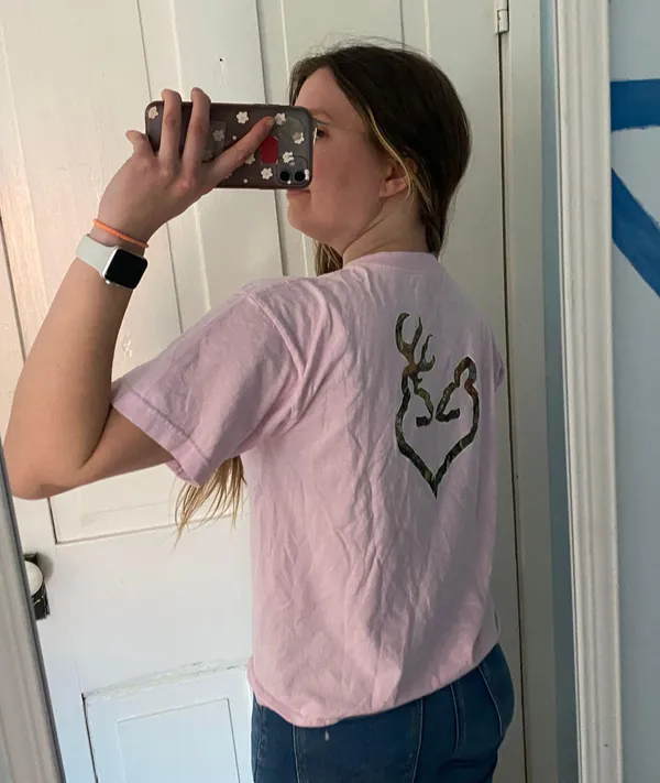 Browning pink camo Tshirt - Image 2