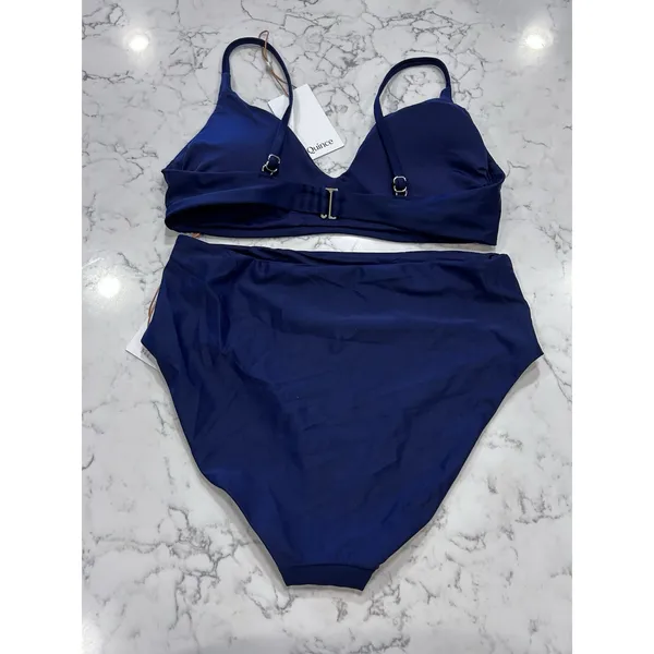 NWT Quince Deep Navy Italian V Neck Bikini Top & High Rise Bottoms Set Medium - Image 2
