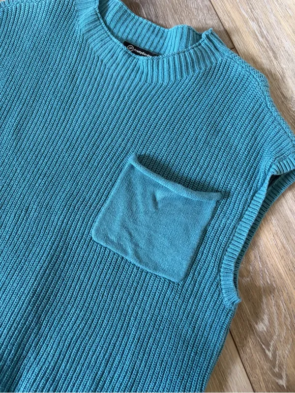 PrettyGarden Teal Knit Sleeveless Sweater Top Size Small - Image 4