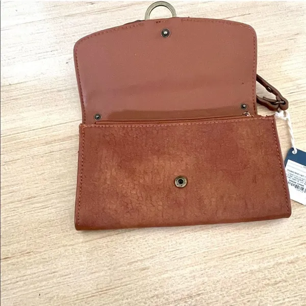 Universal Threads brown crossbody bag - Image 5