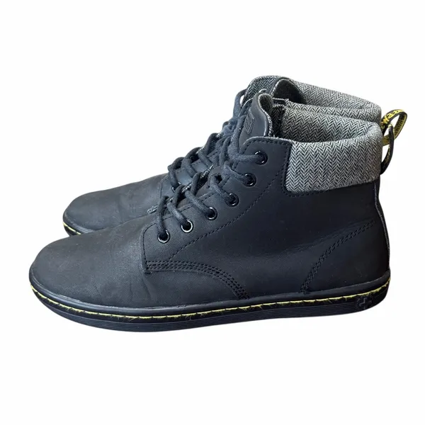 Dr Martens Air Wair Maelly Boots Black Lace Up Chuckka Leather Women's Size 9 - Image 2