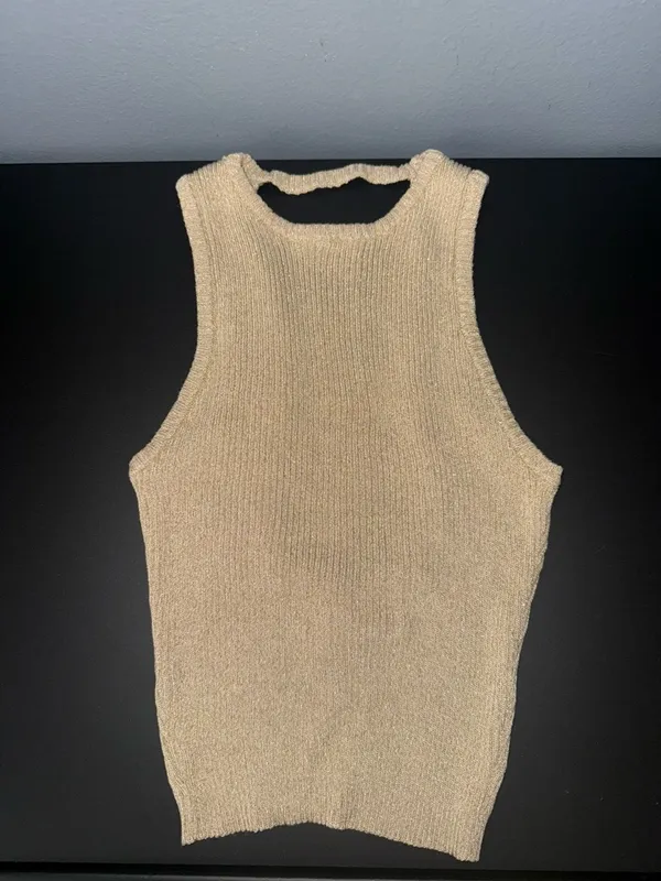 Princess Polly Broder Backless Top Gold - Image 2