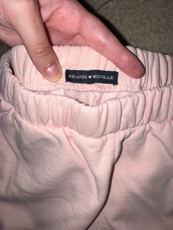 Brandy Melville Pink Sweatpants - Image 3