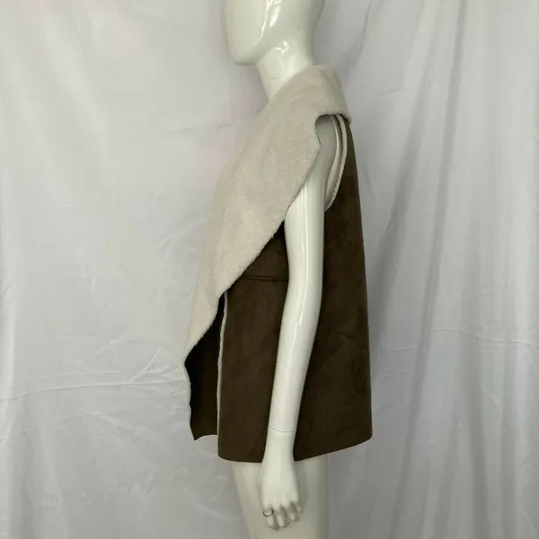 Susina NWT Open Front Vest Faux Shearling &‎ Suede Small - Image 5