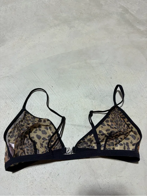 Victoria’s Secret Sheer Leopard Print Triangle Bralette small - Image 6