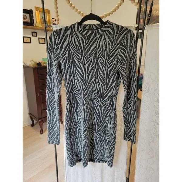 RTR sz 8 all saints Amaya silver black zebra print dress metallic fitted bodycon - Image 5