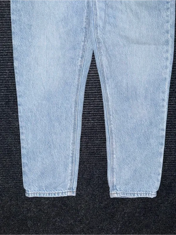 American Eagle Mom Jean Light Blue Wash Strigid Denim Women’s 2 X-SHORT - Image 5