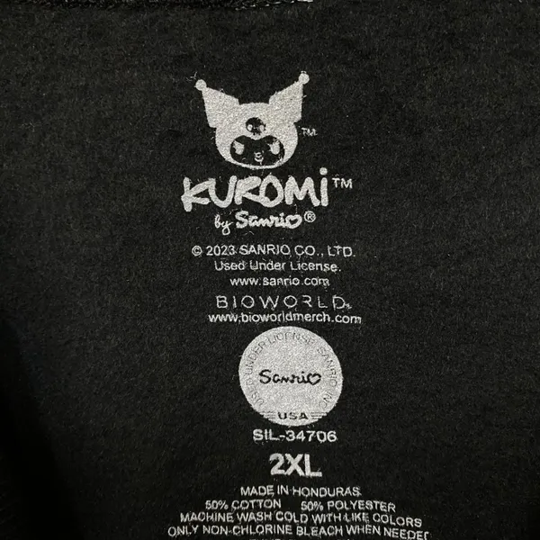 Kuromi In Love Crewneck sweater size 2XL - Image 4