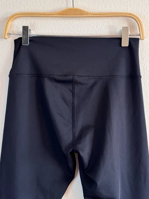 Alo Yoga 7/8 High-Waist Airlift Legging Black - Image 6