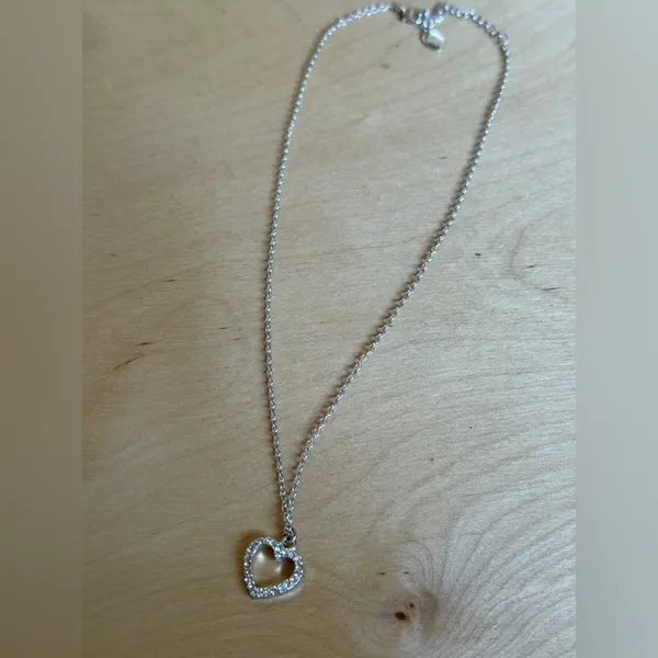 Silver Heart Pendant Necklace - Image 2
