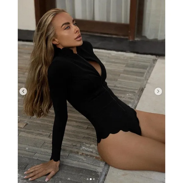 WISKII Long Sleeve Zip Front Swimsuit One Piece Black Lux Surf Womens New Large - Image 15
