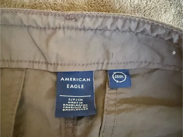 American Eagle Outfitters Olive Cargo Pants - Image 6