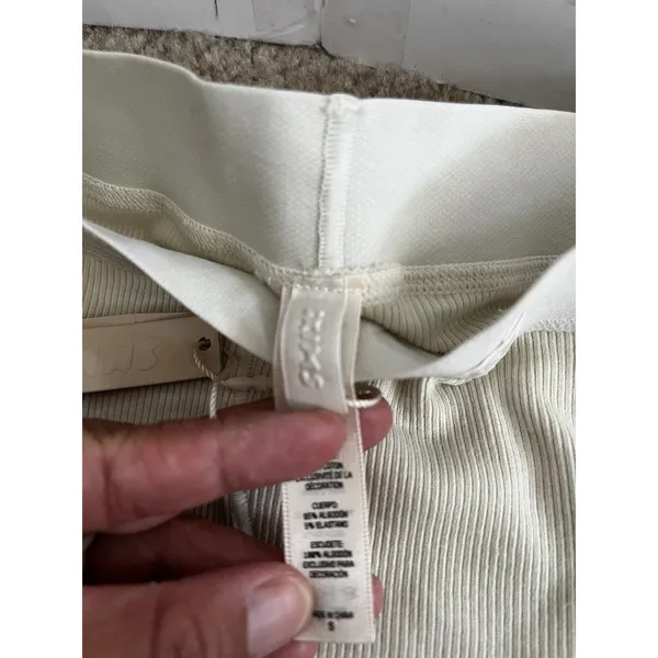 Skims Womens Boxer Brief Sz S Bone Activewear loung Athletic Layers Staples New - Image 4