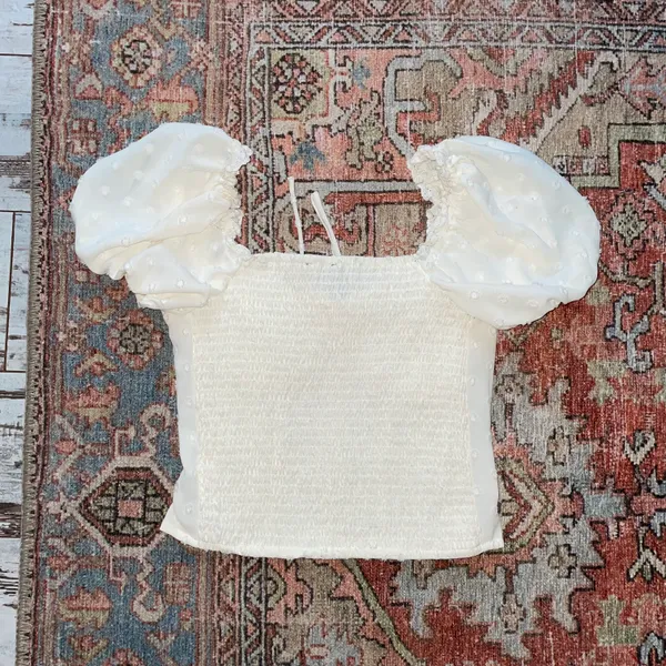Forever 21 cream puff sleeve crop top blouse - Image 2