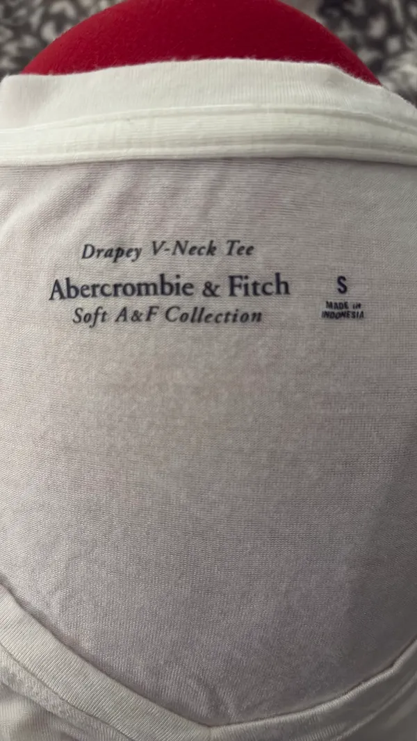 Abercrombie White Top - Image 5