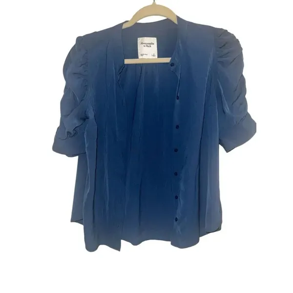 ✨Abercrombie & Fitch Ruched Sleeve Sz Small Blue Top✨ - Image 6